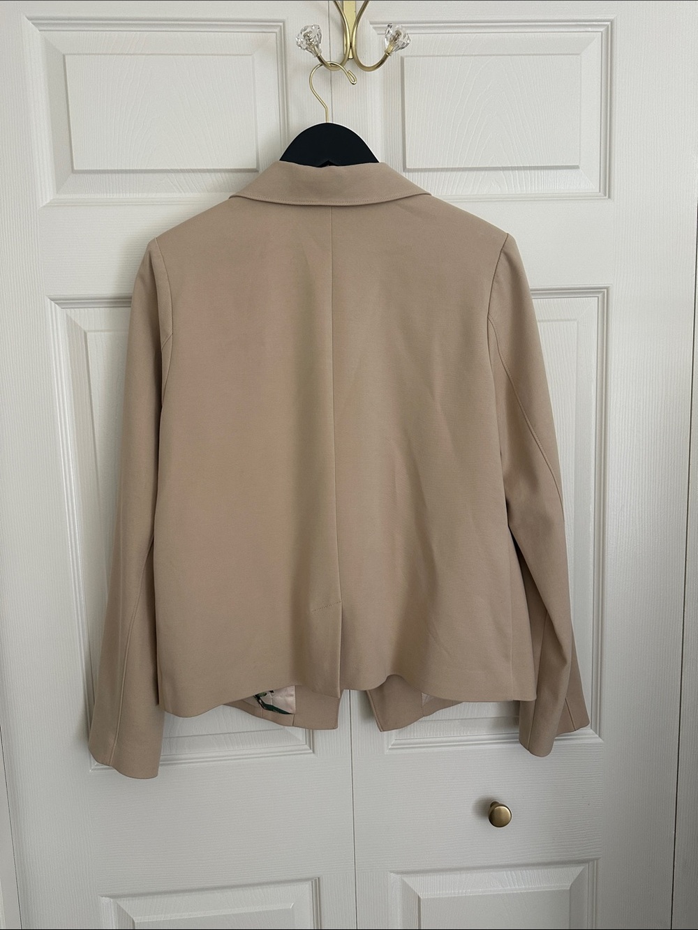 G by Giuliana Black Label Tan Double-Breasted Heart-Button Blazer - Picture 4 of 4